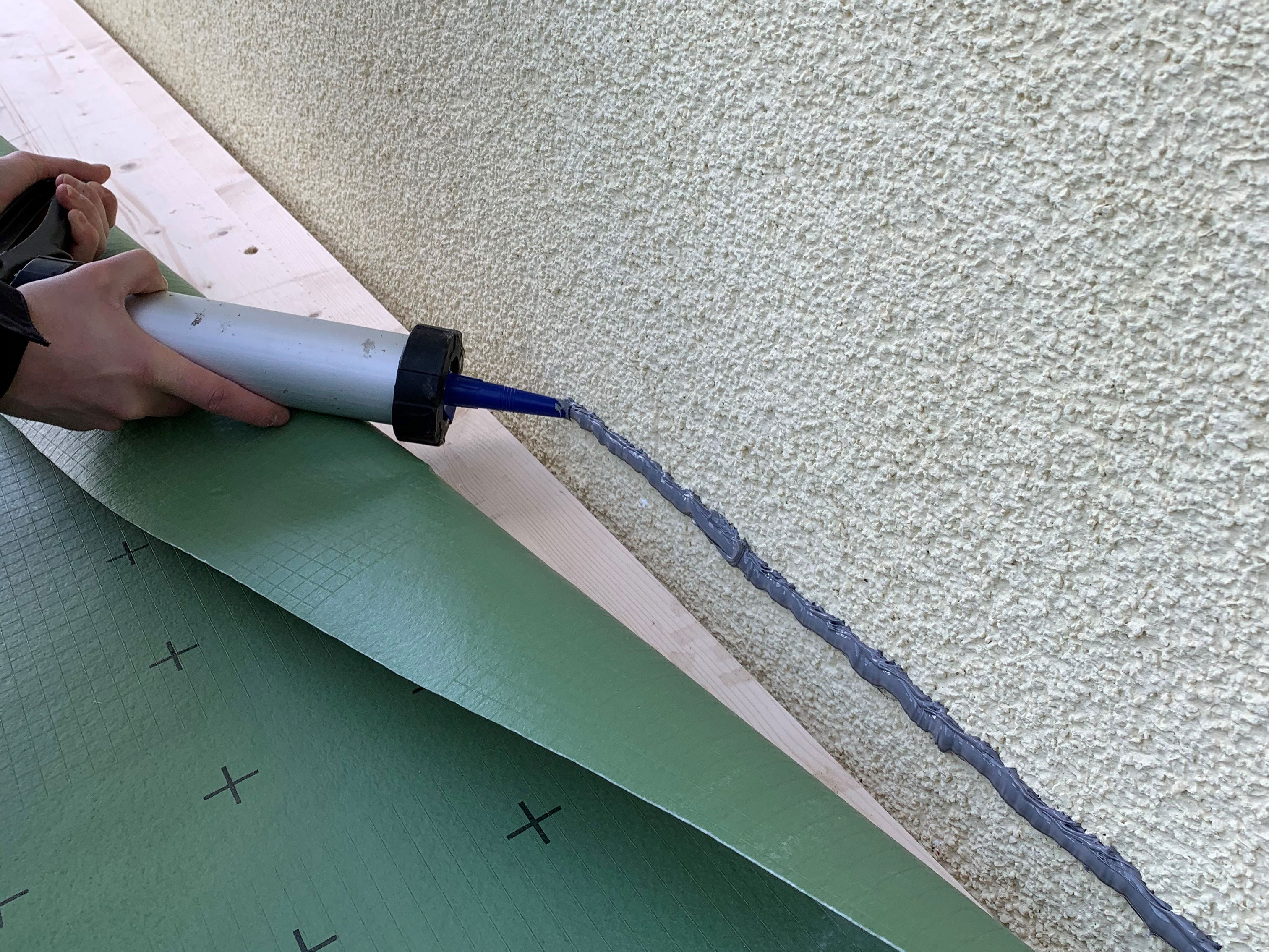 Anwendungsfoto: Ampacoll Profix Kartusche, Flüssigklebstoff