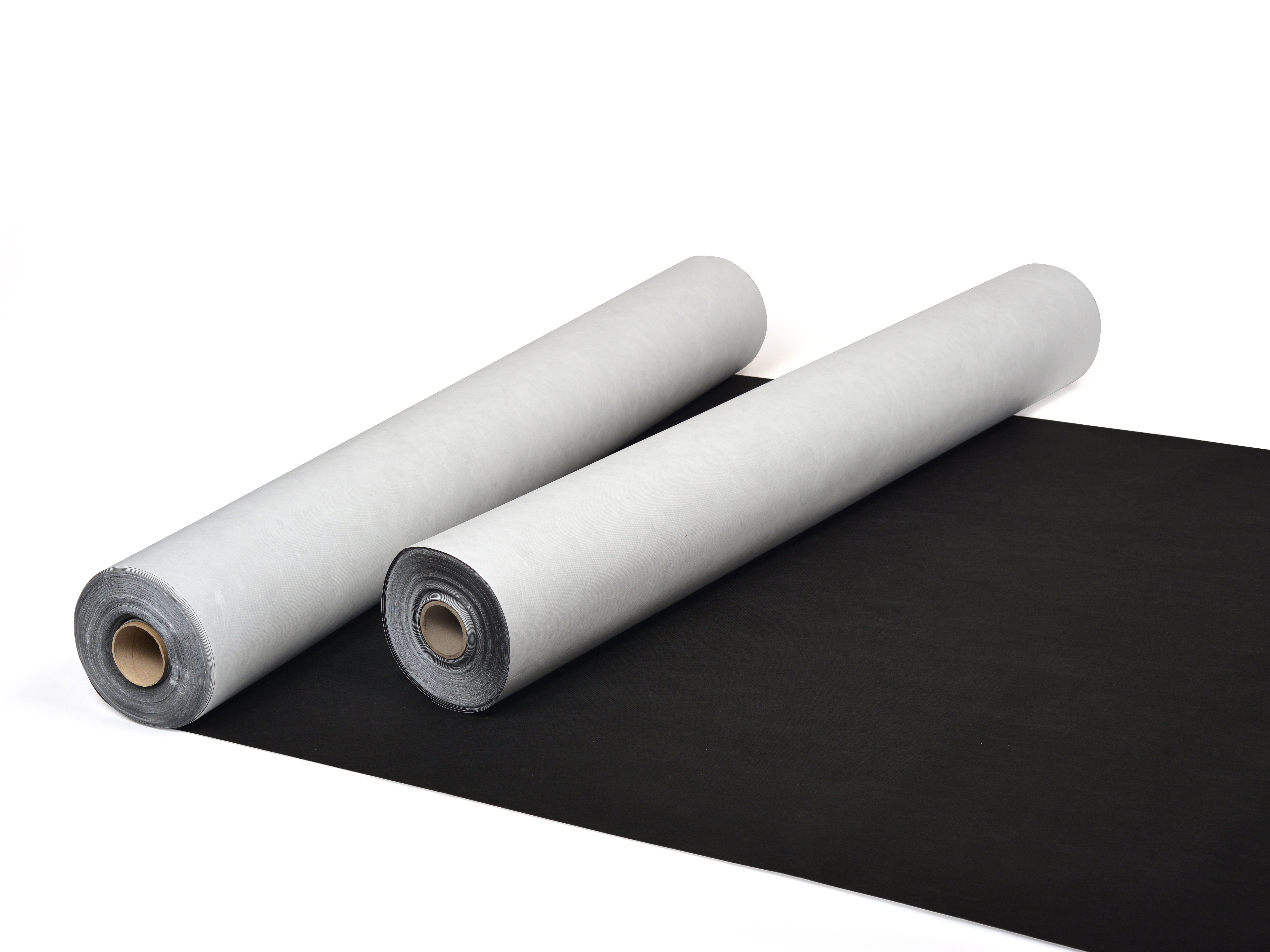 Produktfoto: Tyvek UV Facade, schwarze Winddichtung für Fassaden mit offenen Fugen